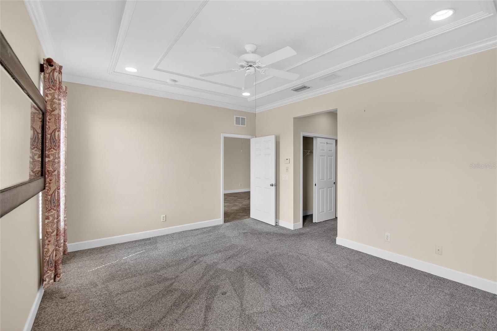 Image 33 of 81 For 210 Shell Falls Drive