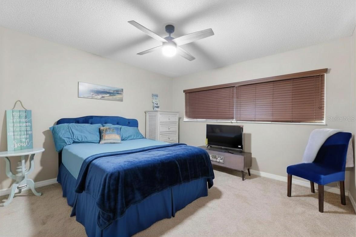 Image 25 of 32 For 2074 Sunset Point Road 137