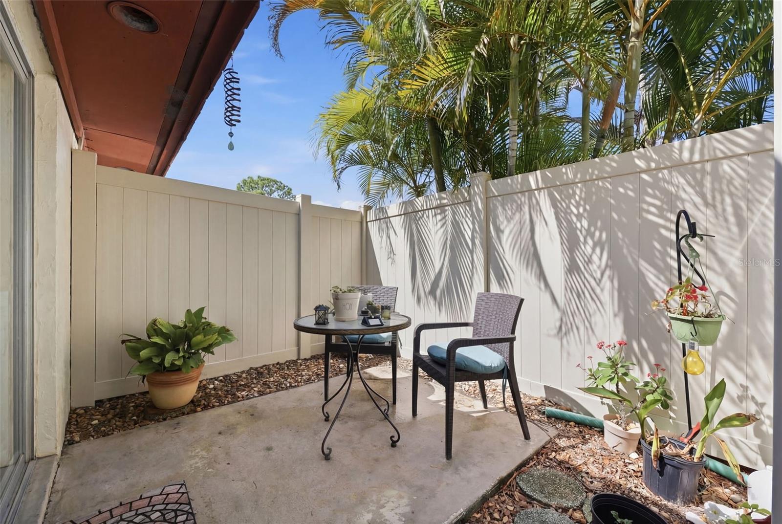 Image 3 of 32 For 2074 Sunset Point Road 137