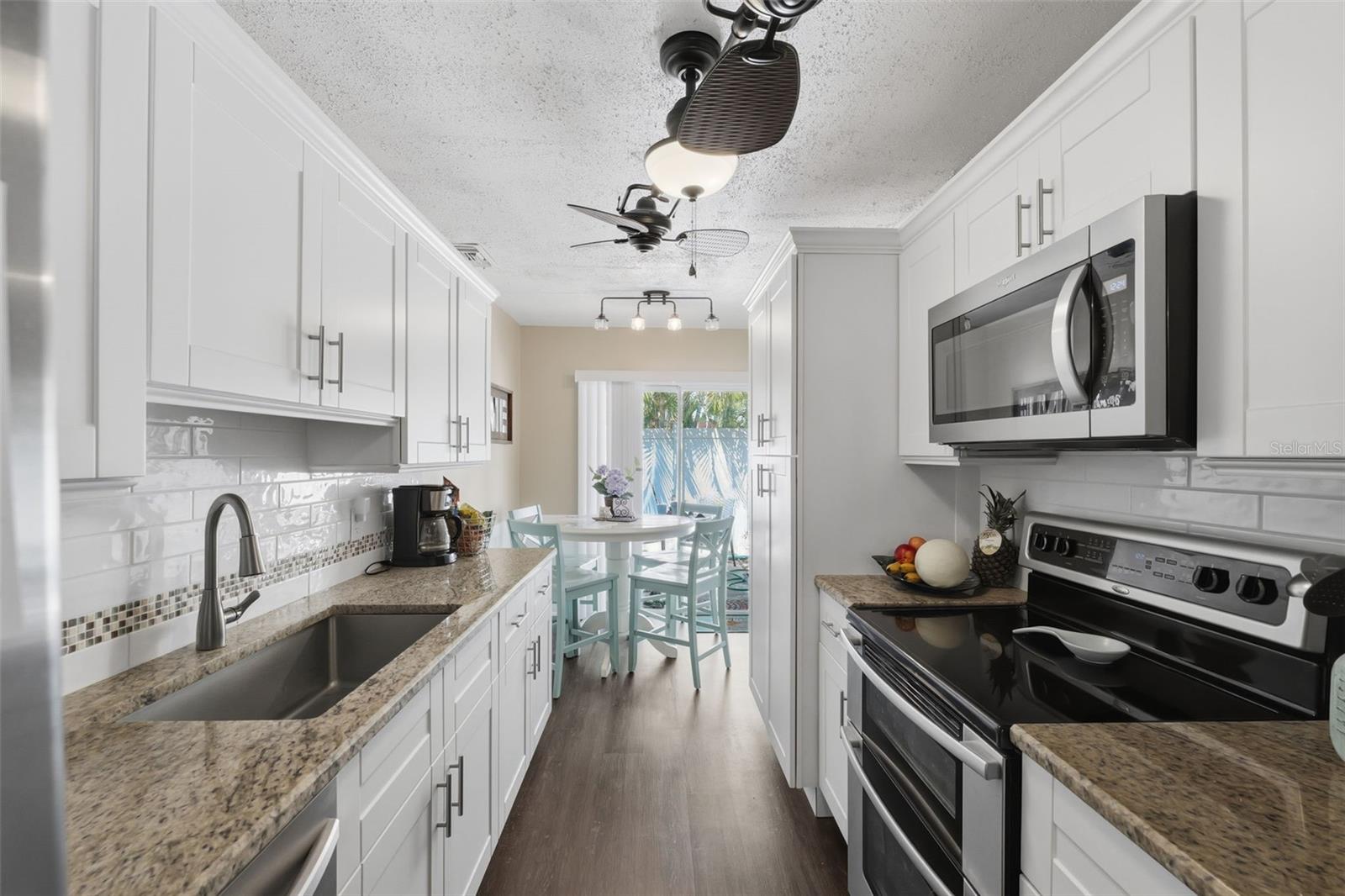 Image 8 of 32 For 2074 Sunset Point Road 137