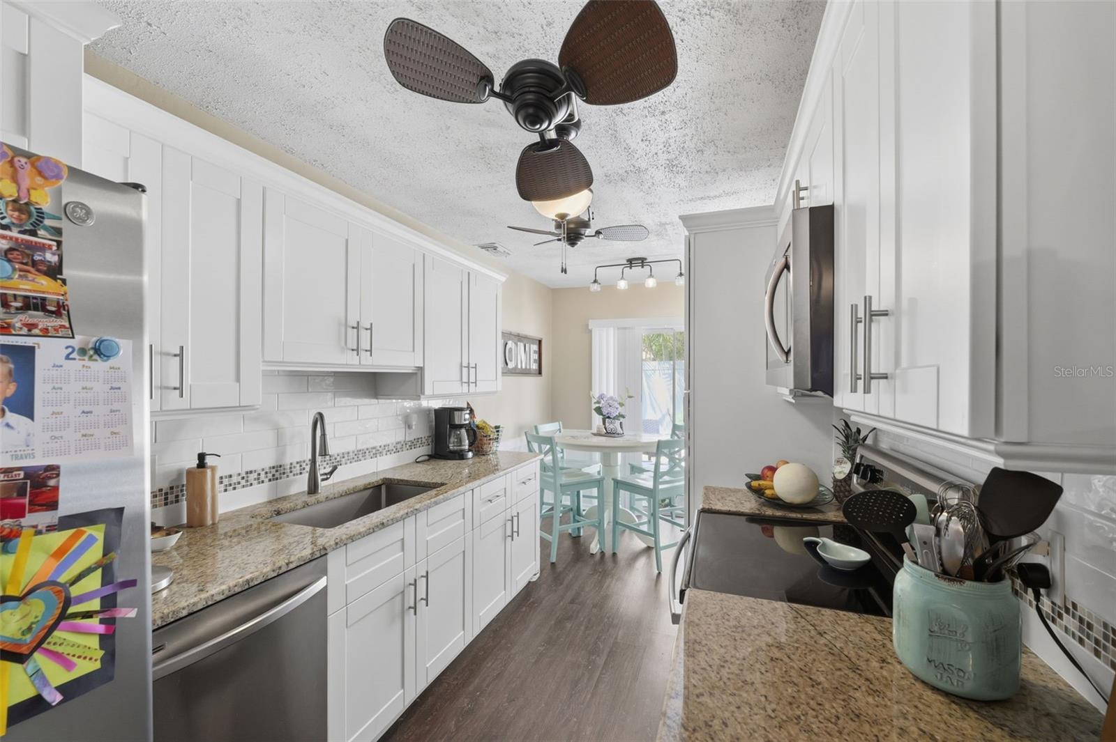 Image 9 of 32 For 2074 Sunset Point Road 137