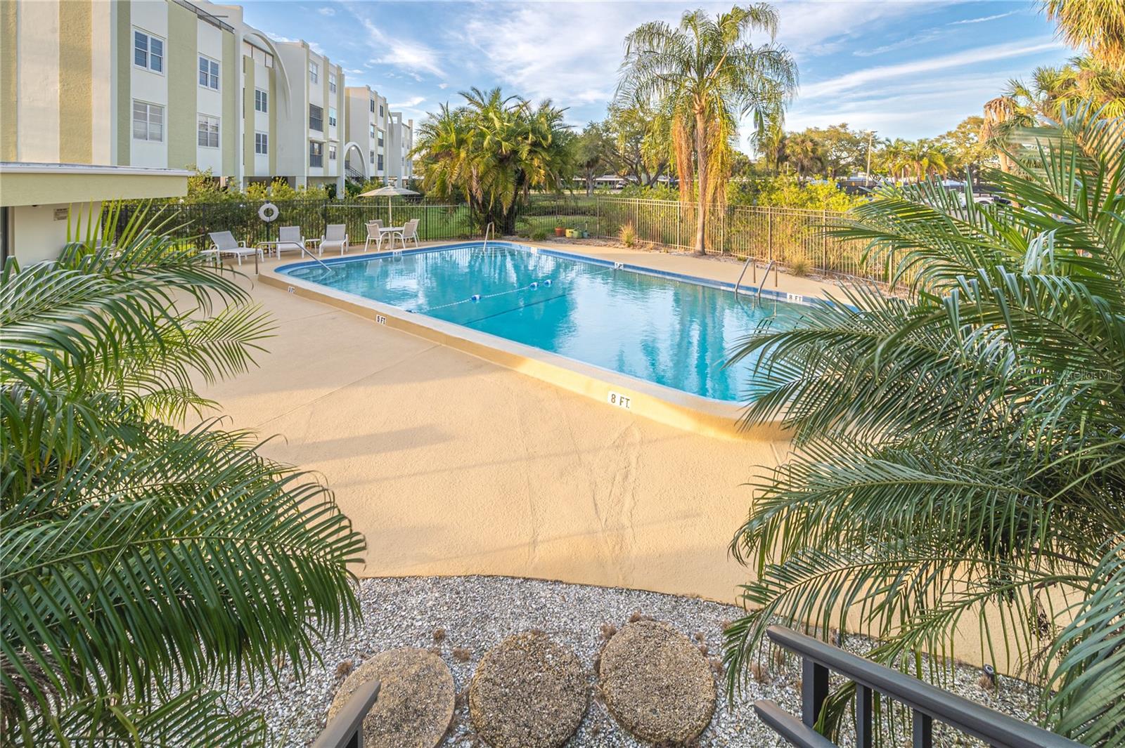 Image 28 of 35 For 4651 1st Street Ne 303