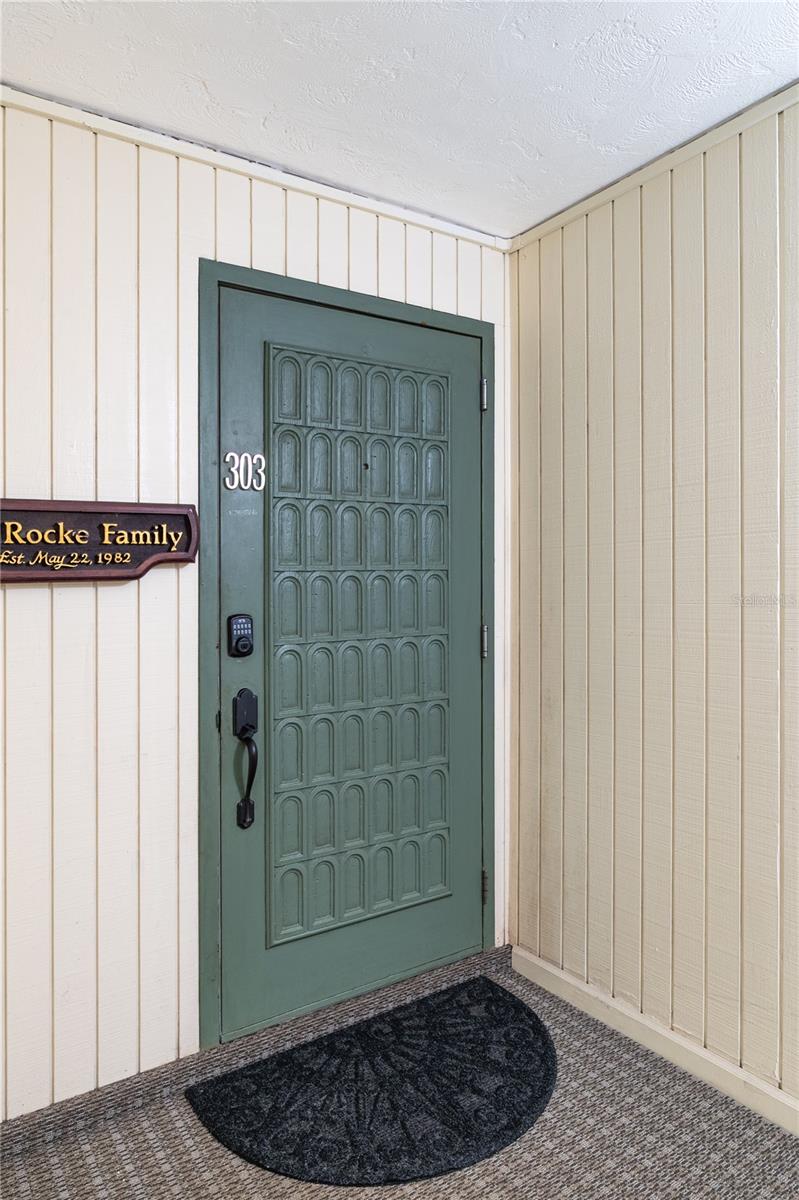 Image 33 of 35 For 4651 1st Street Ne 303