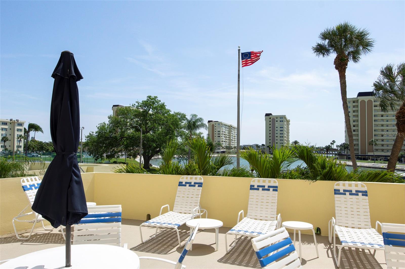 Image 43 of 46 For 4725 Cove Circle 207