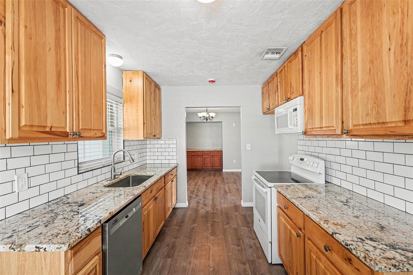 Image 11 of 21 For 2139 Poinciana Drive