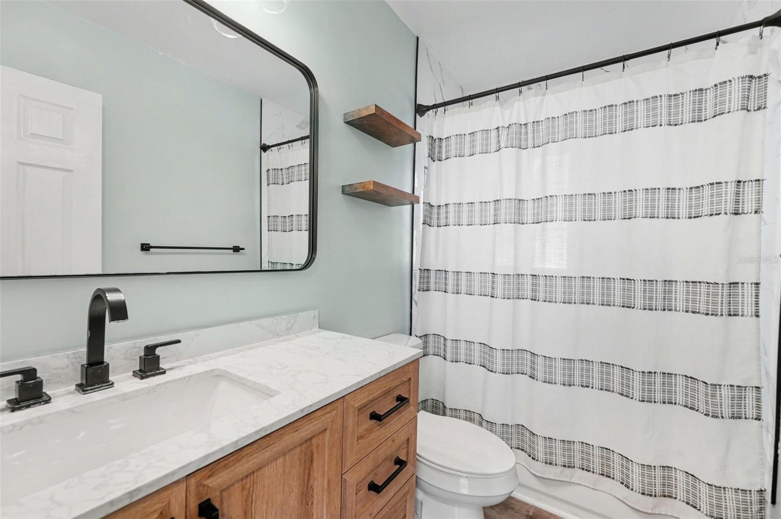 Image 18 of 21 For 2139 Poinciana Drive