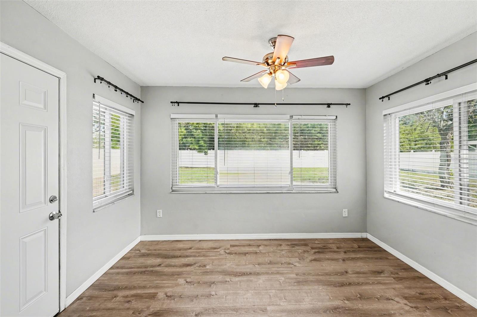 Image 7 of 21 For 2139 Poinciana Drive