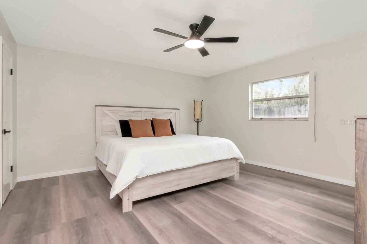 Image 22 of 48 For 7665 Deer Foot Drive