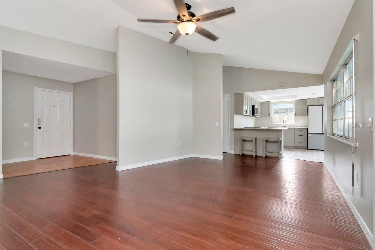 Image 4 of 48 For 7665 Deer Foot Drive