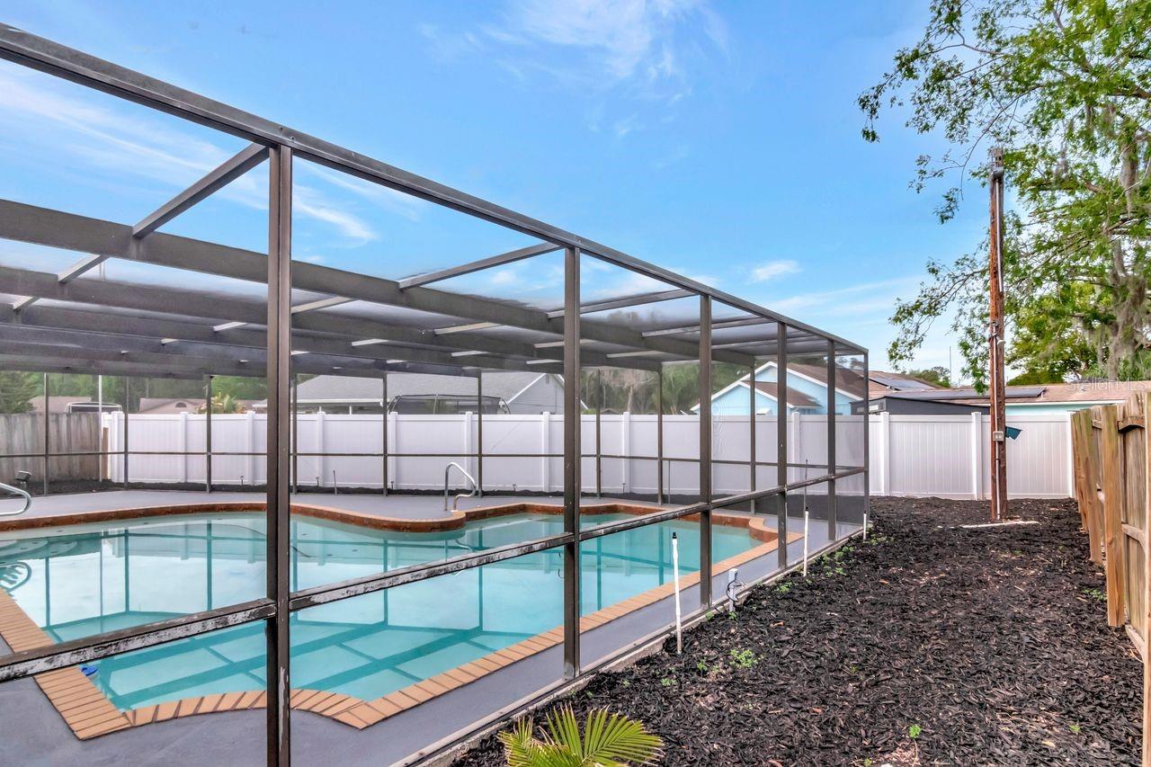 Image 42 of 48 For 7665 Deer Foot Drive