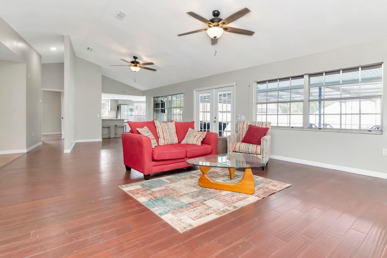 Image 5 of 48 For 7665 Deer Foot Drive