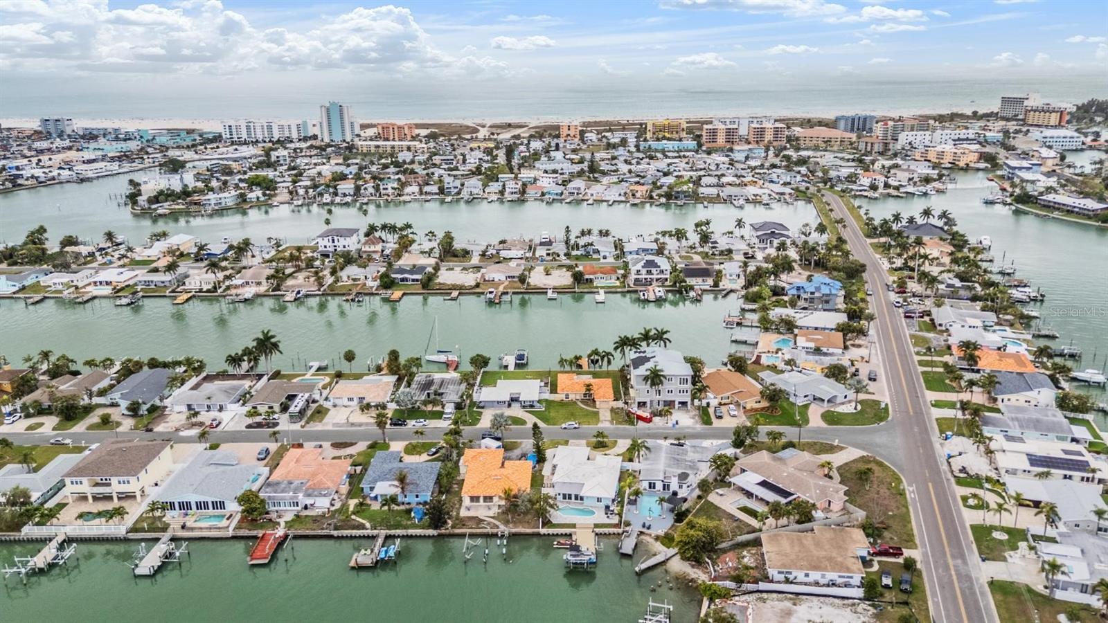 Image 36 of 39 For 11425 5th Street E