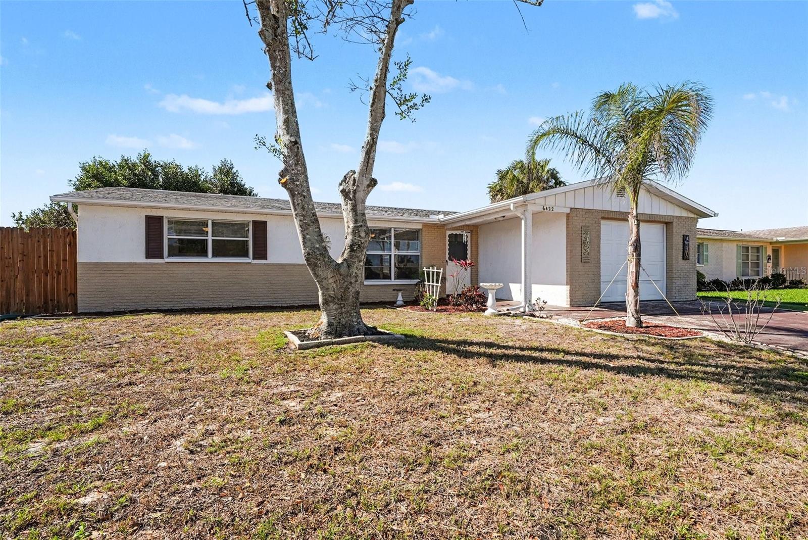 Image 2 of 25 For 6422 Tralee Avenue