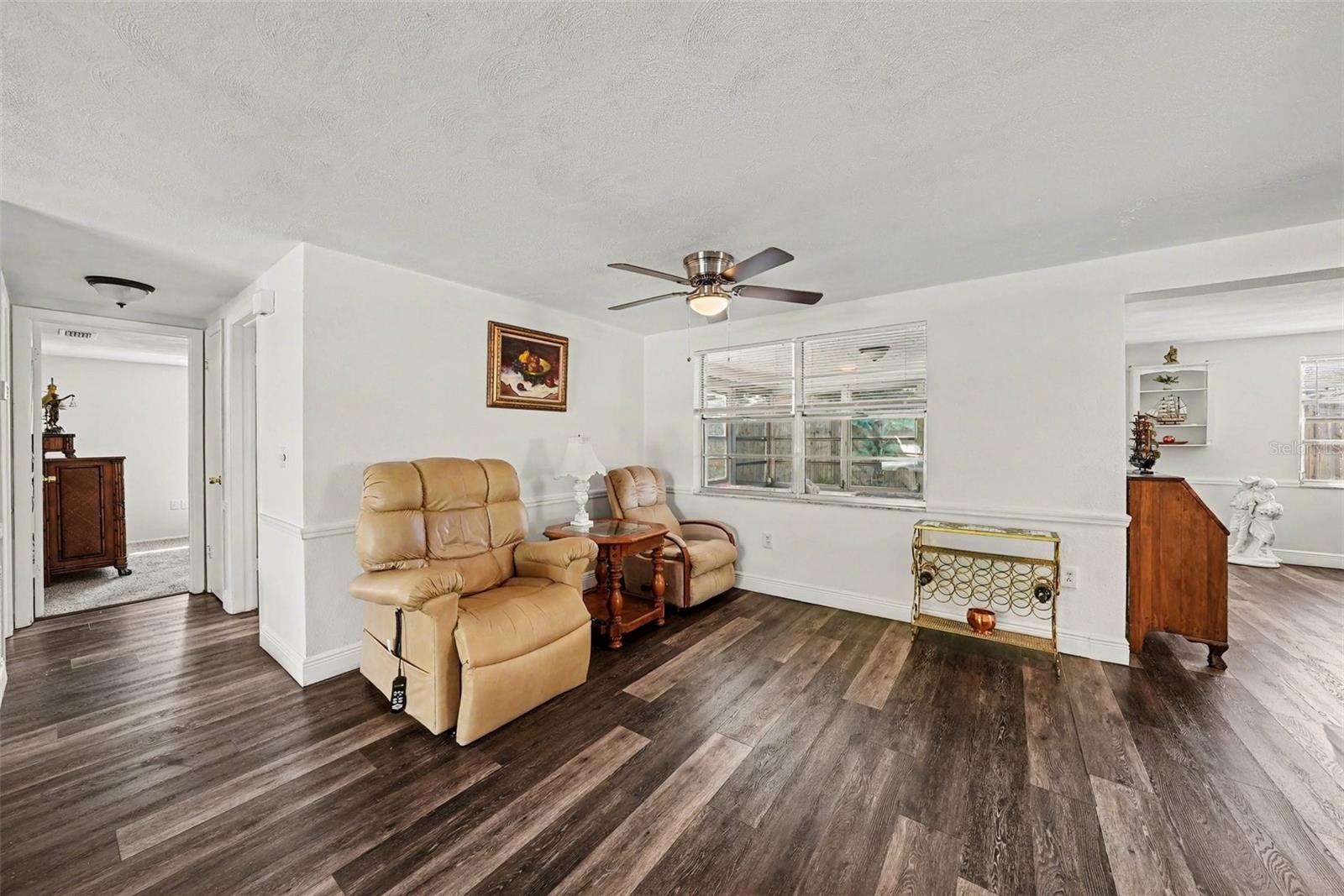 Image 7 of 25 For 6422 Tralee Avenue