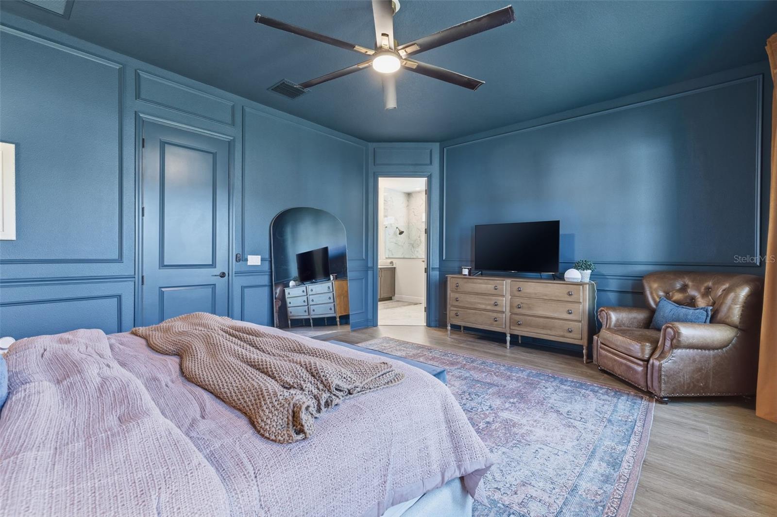 Image 13 of 41 For 6105 Nikki Lane