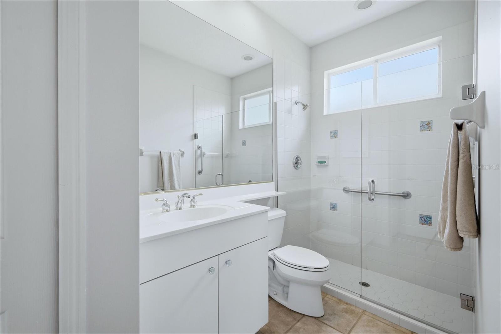 Image 21 of 47 For 6653 Windjammer Place