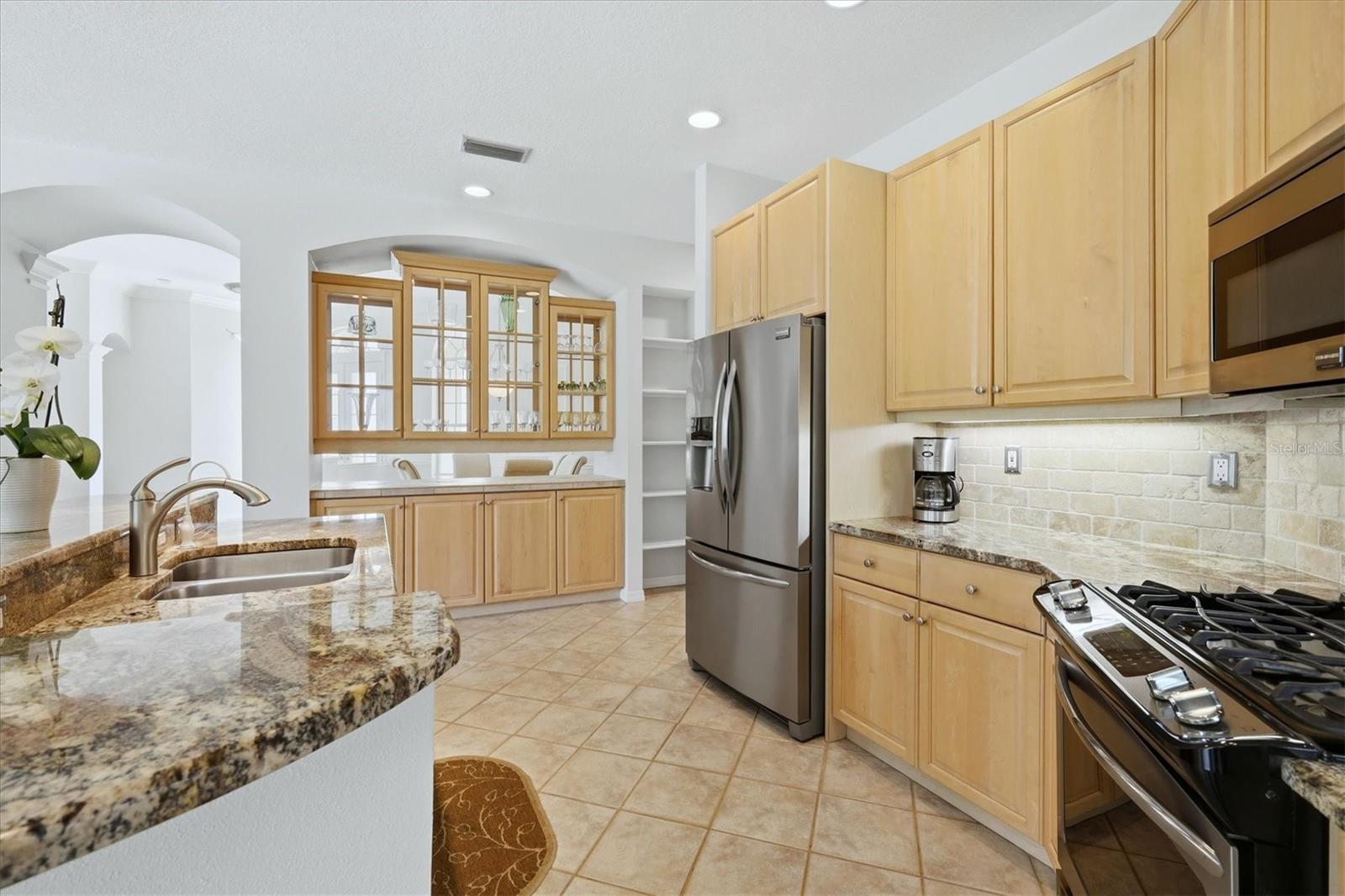 Image 8 of 47 For 6653 Windjammer Place