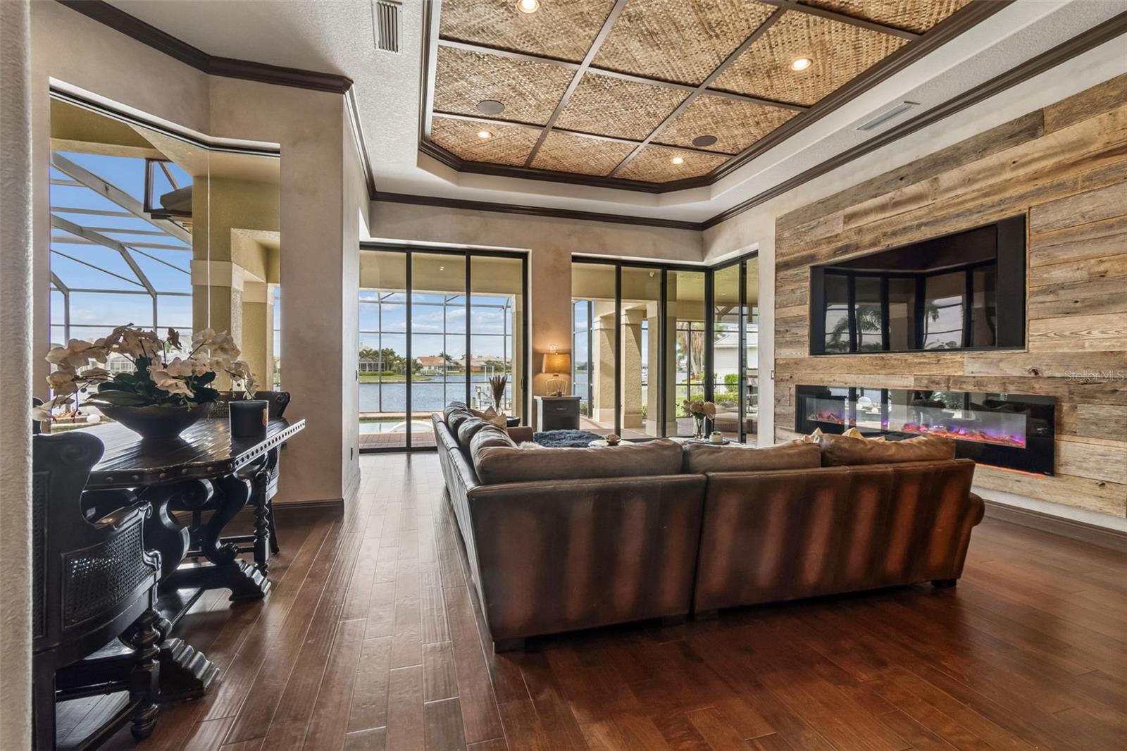 Image 12 of 99 For 5416 Tybee Island Drive