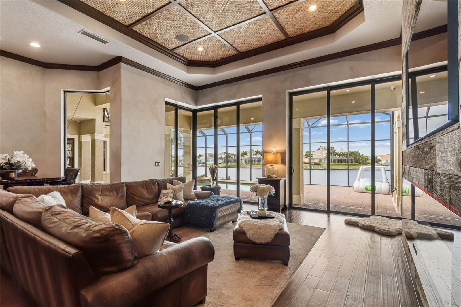 Image 14 of 99 For 5416 Tybee Island Drive