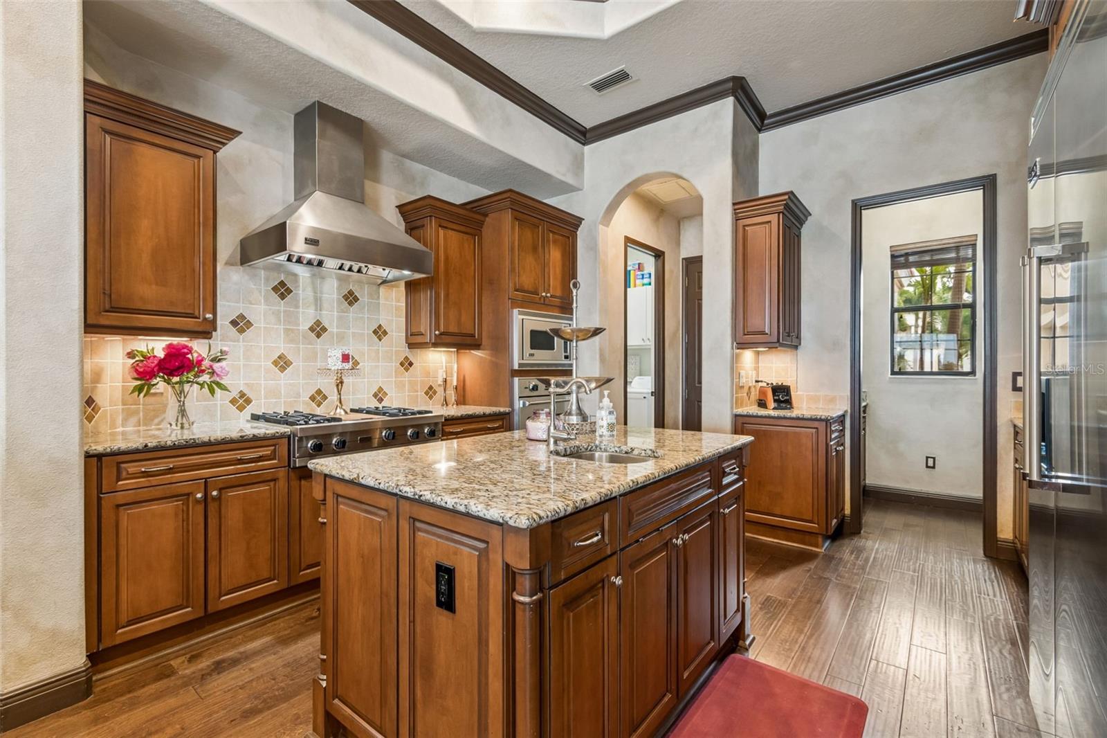 Image 32 of 99 For 5416 Tybee Island Drive