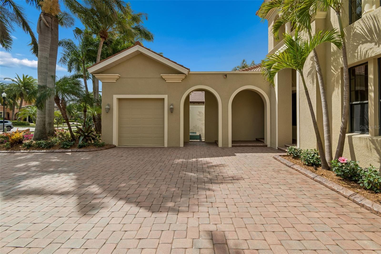 Image 5 of 99 For 5416 Tybee Island Drive