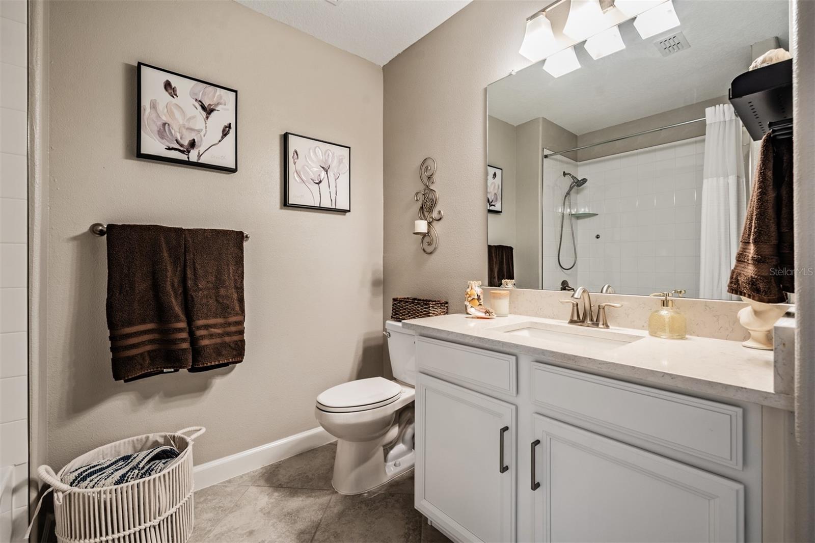 Image 36 of 98 For 10191 Echo Dock Loop