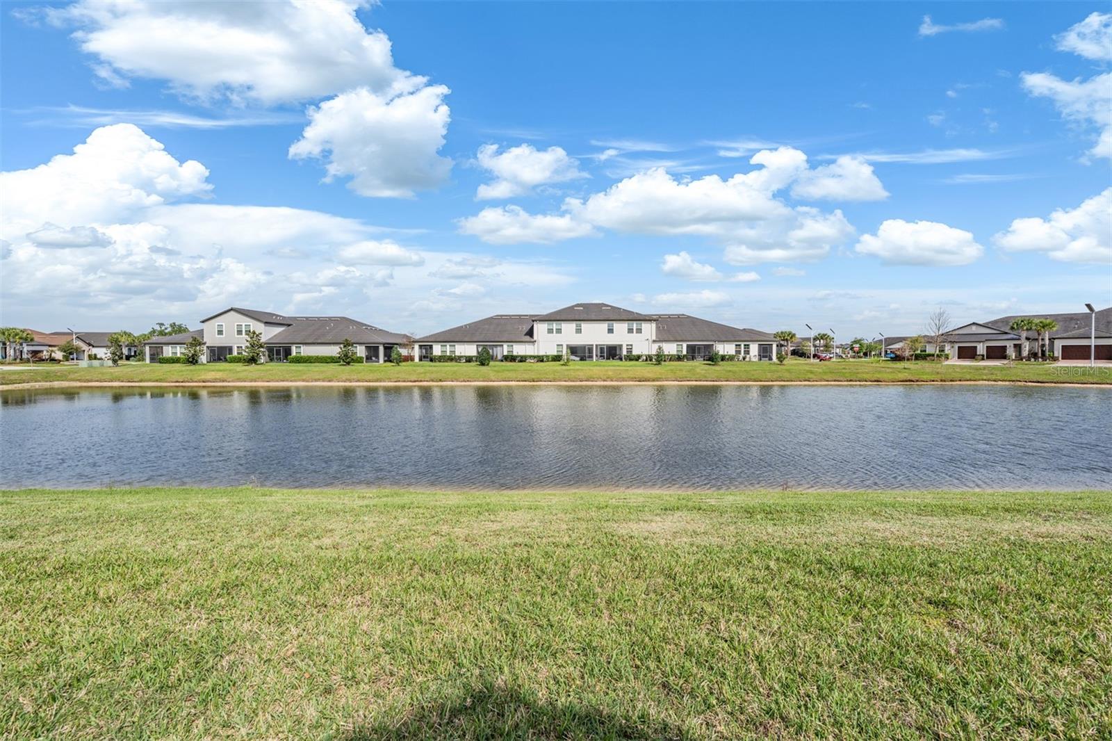 Image 5 of 98 For 10191 Echo Dock Loop