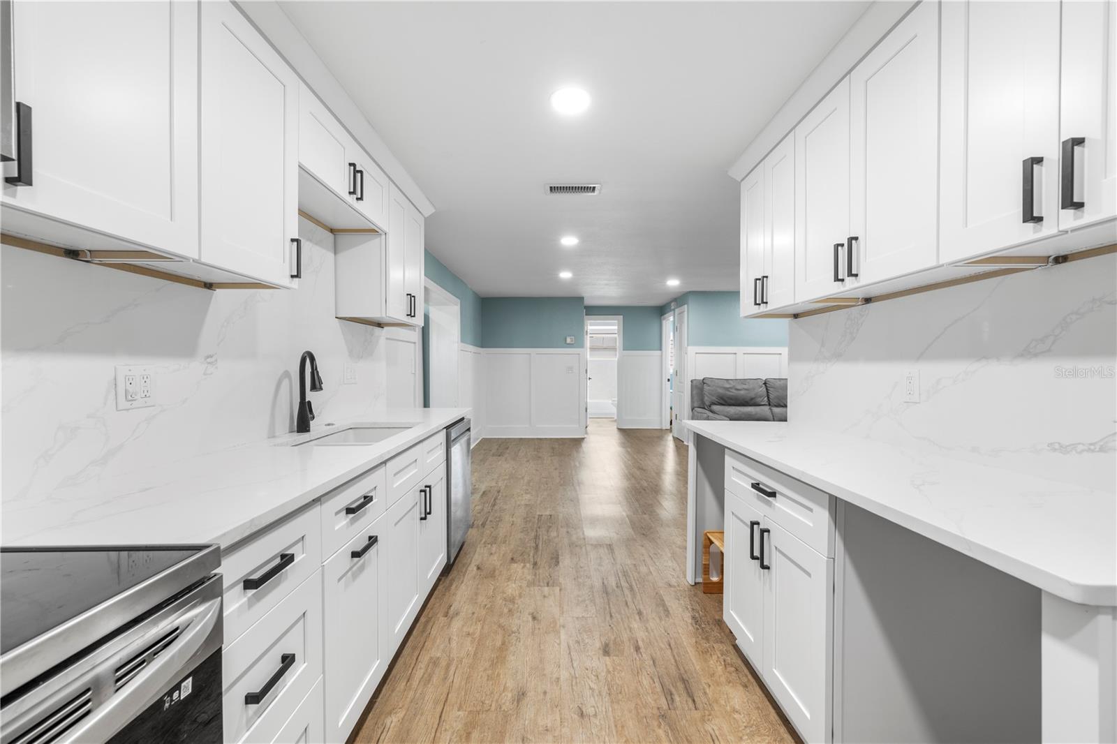 Image 13 of 32 For 1020 San Marco Drive