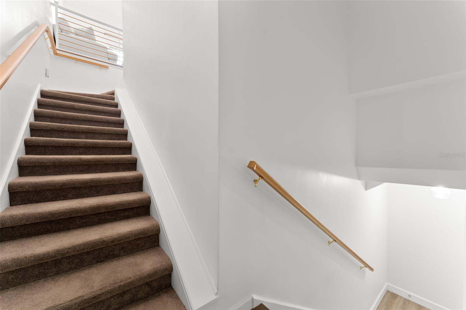 Image 30 of 44 For 625 Tropical Breeze Way