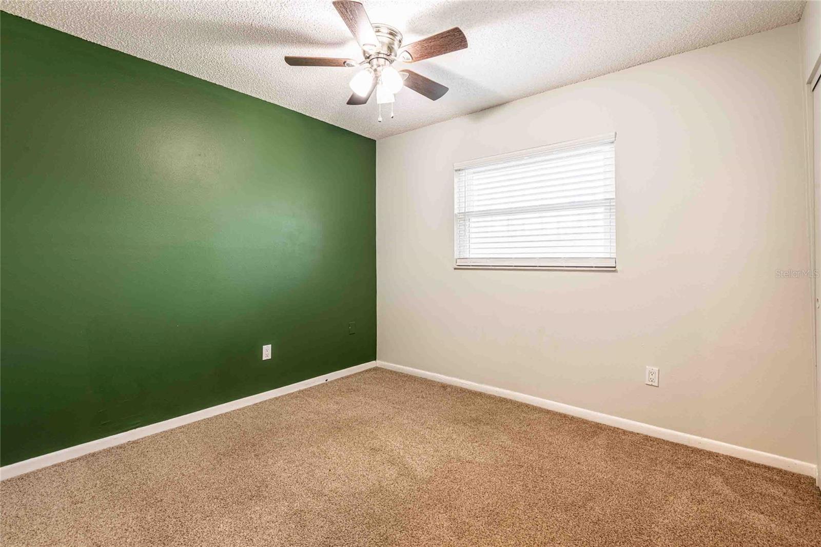 Image 17 of 27 For 12401 Rose Street