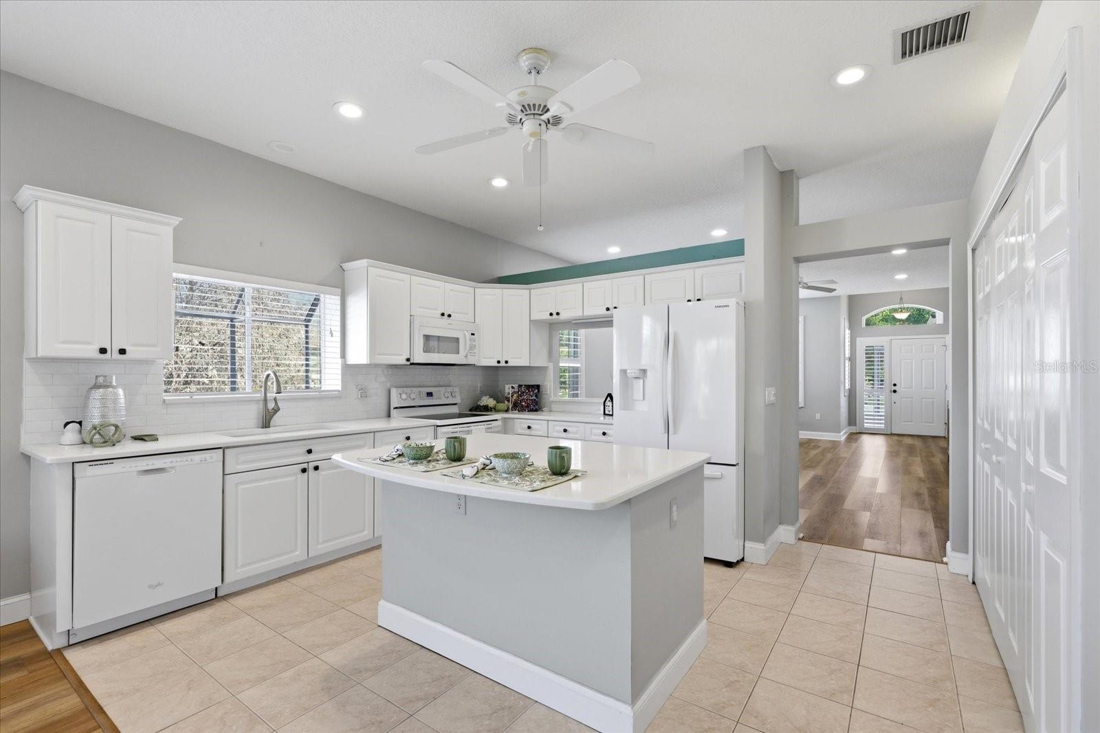 Image 13 of 42 For 1615 Orchardgrove Avenue