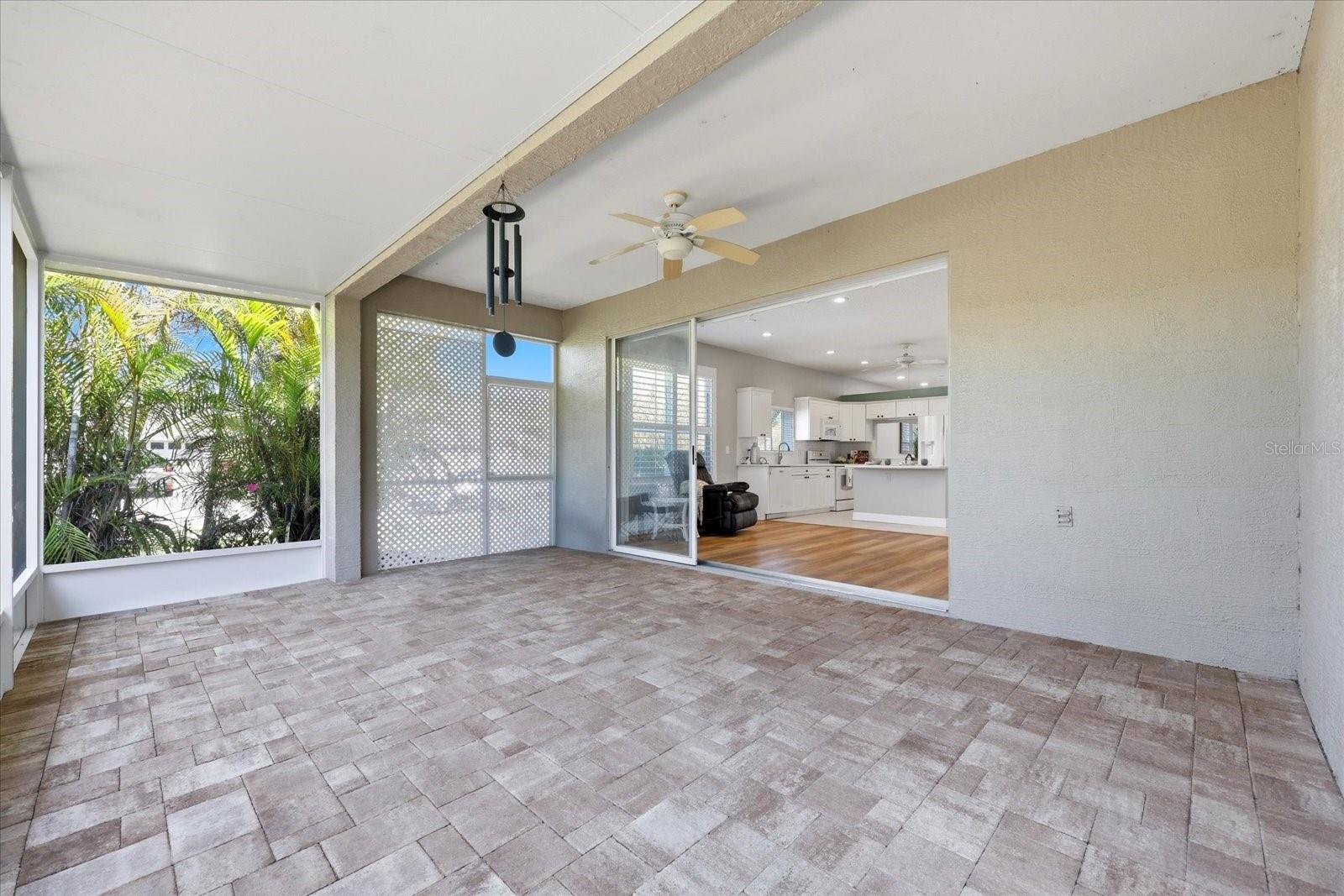 Image 20 of 42 For 1615 Orchardgrove Avenue