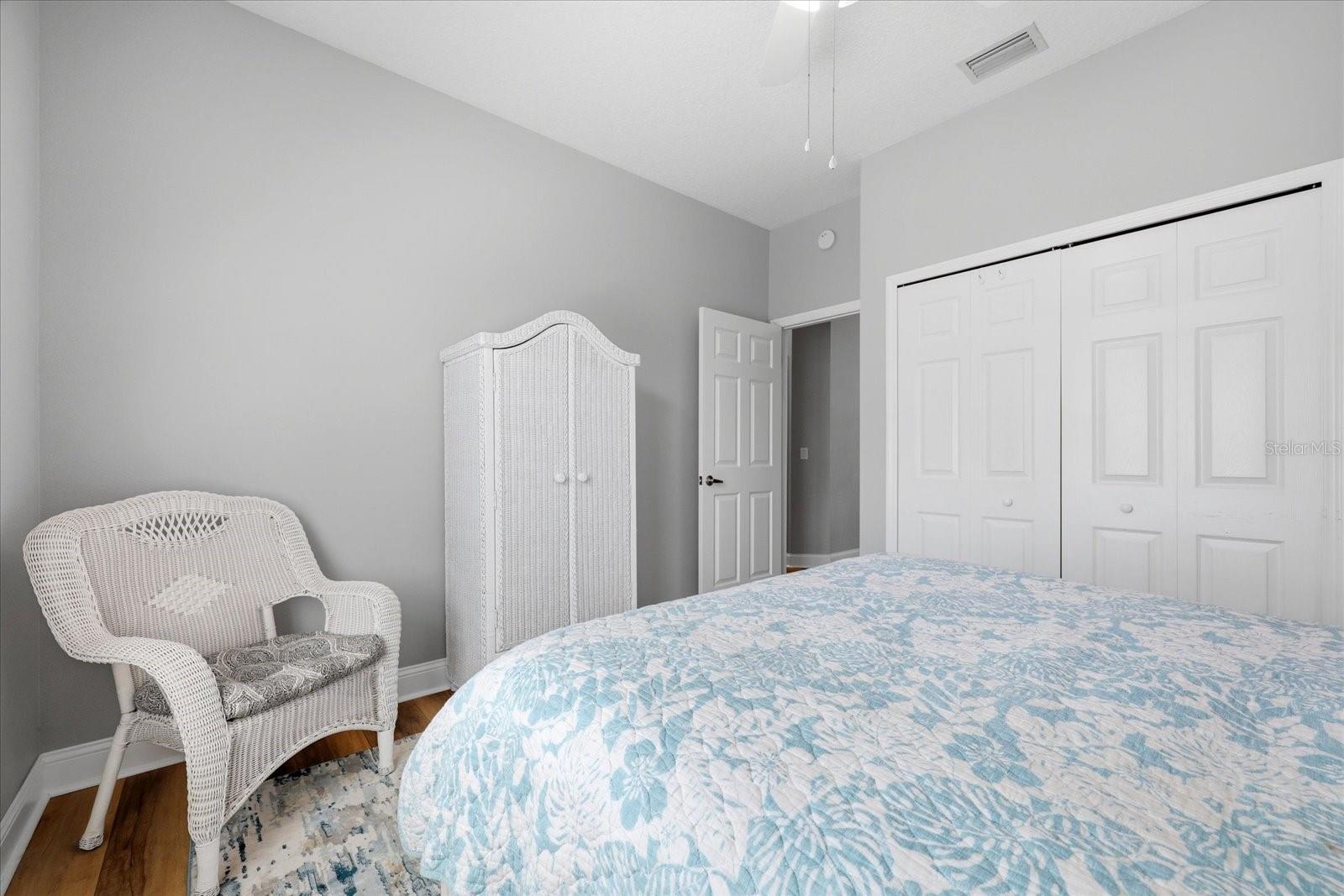 Image 22 of 42 For 1615 Orchardgrove Avenue