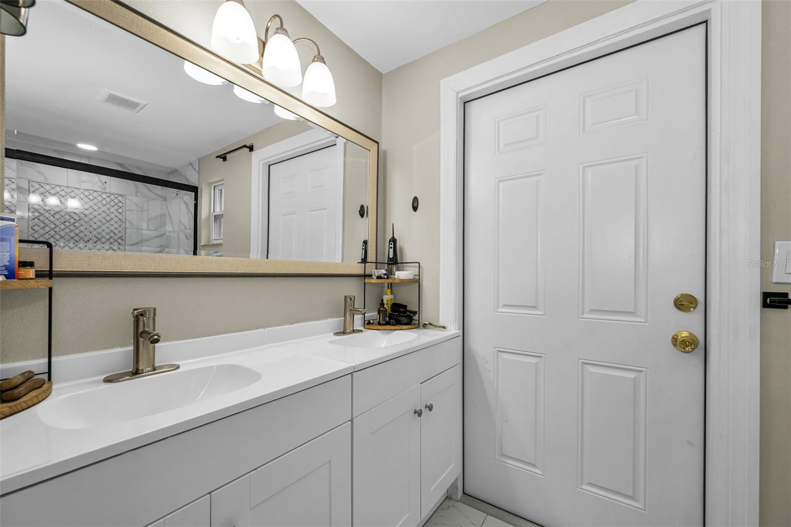 Image 13 of 32 For 801 Walnut Drive