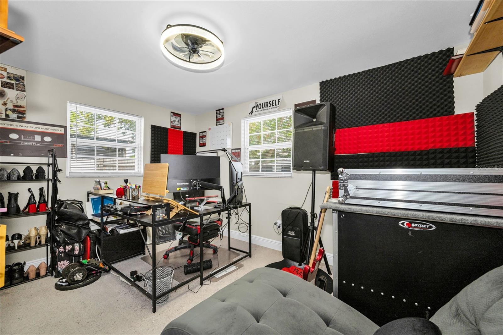 Image 18 of 32 For 801 Walnut Drive