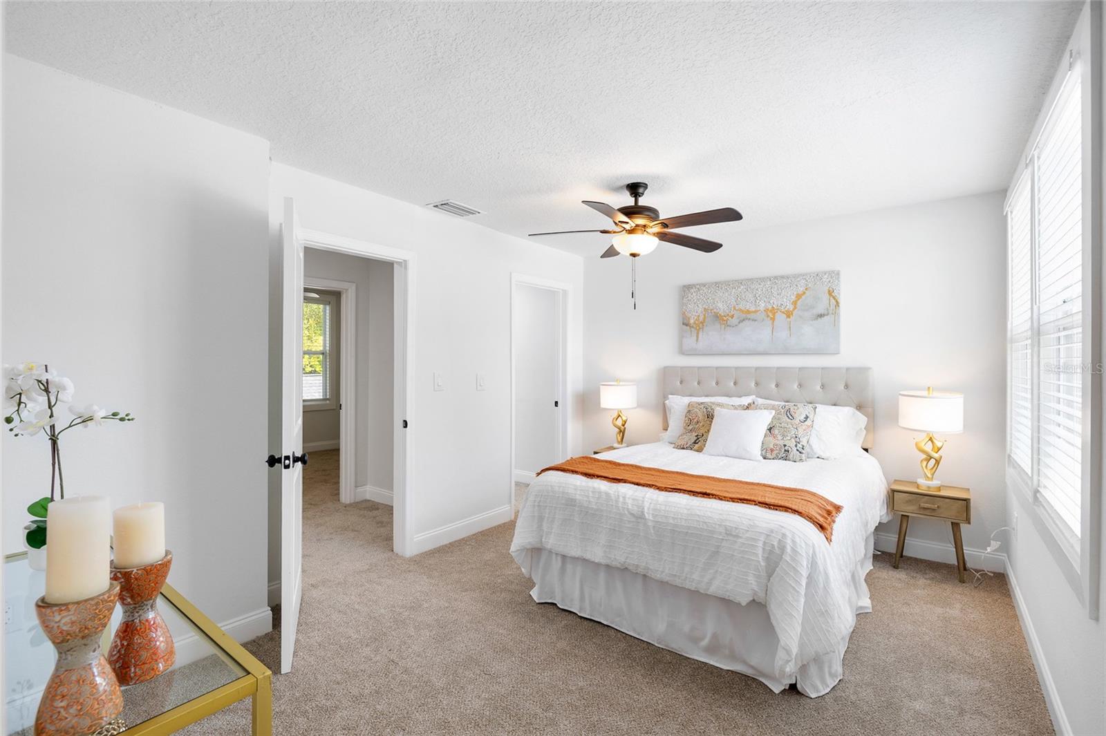 Image 29 of 53 For 718 34th Avenue S