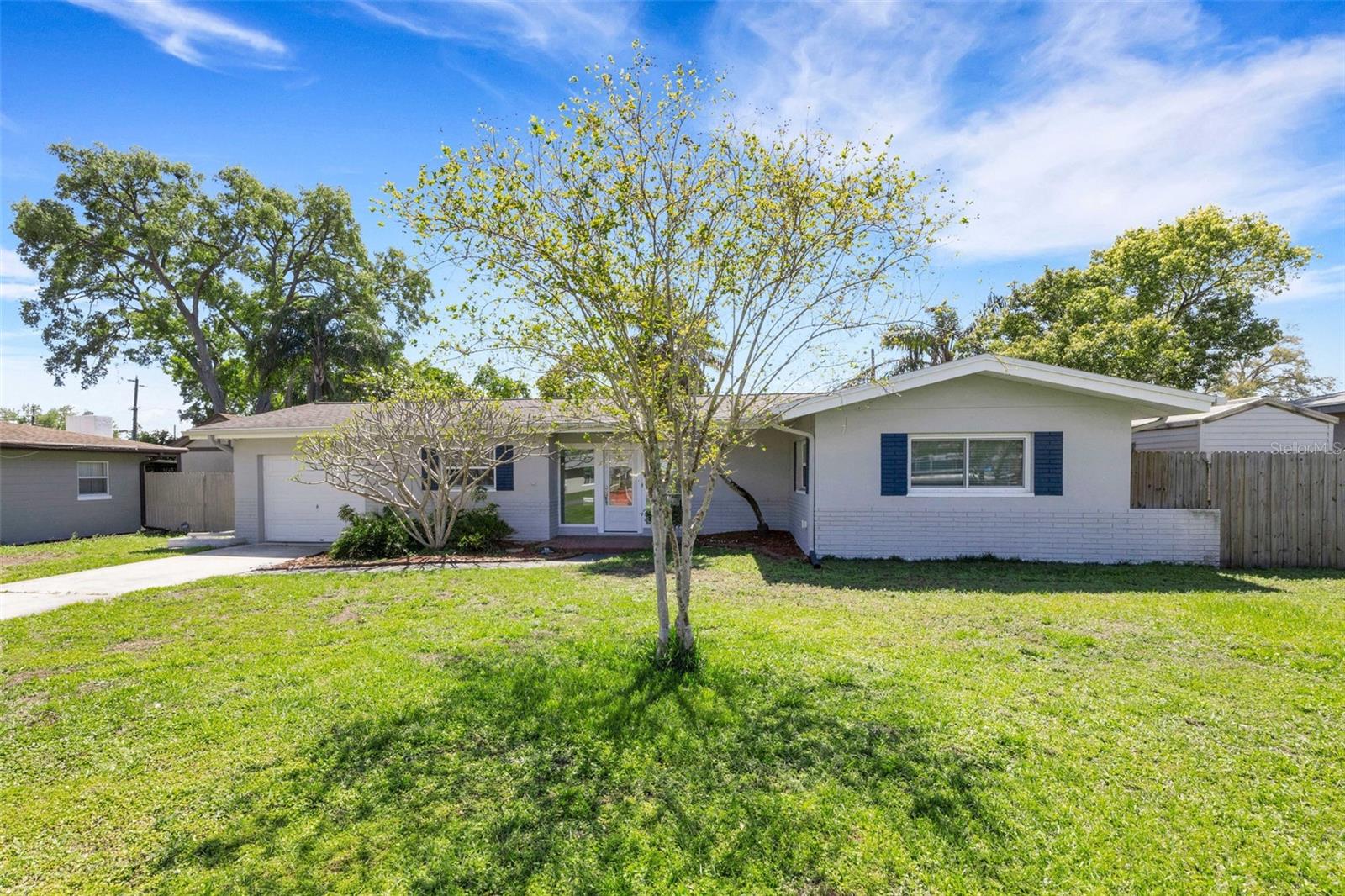 Details for 11436 Ridgewood Circle, SEMINOLE, FL 33772