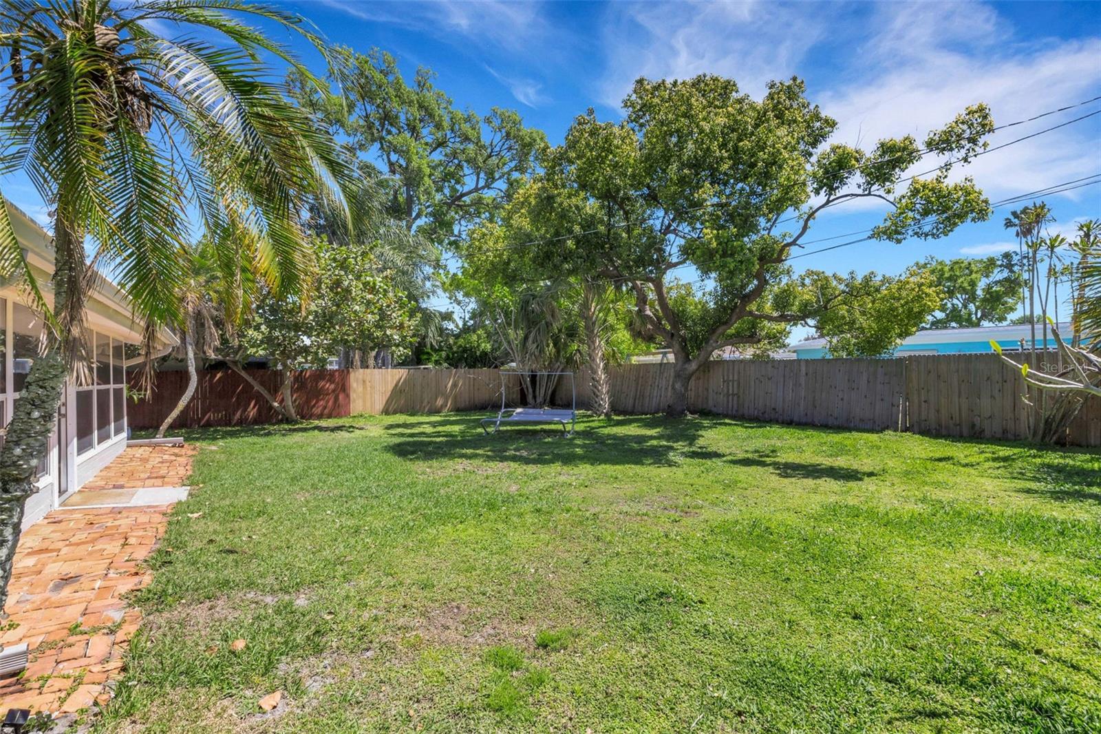 Image 36 of 38 For 11436 Ridgewood Circle