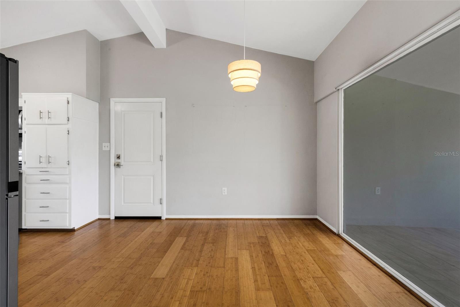 Image 9 of 38 For 11436 Ridgewood Circle