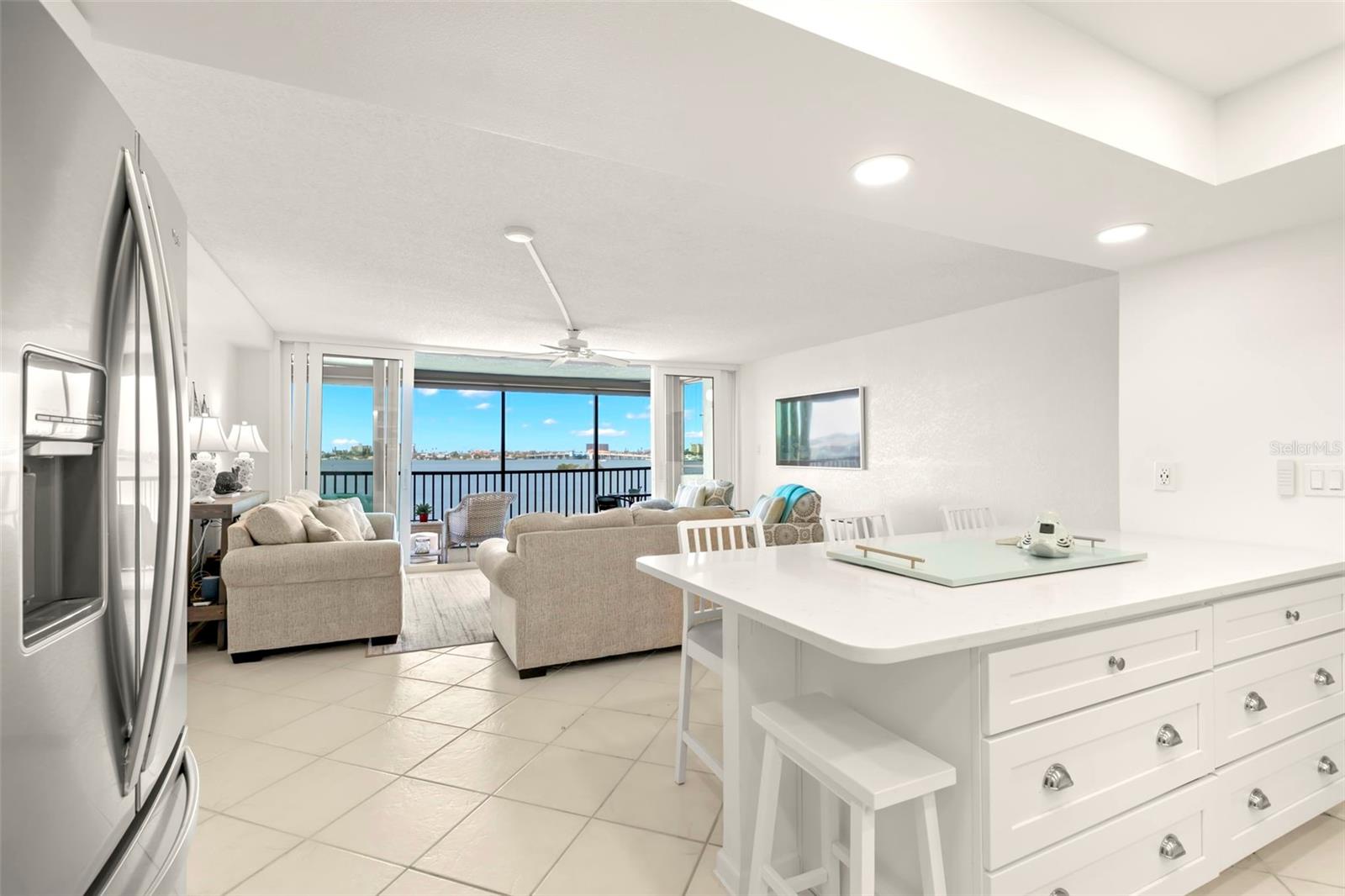 Image 12 of 31 For 1848 Shore Drive S 402