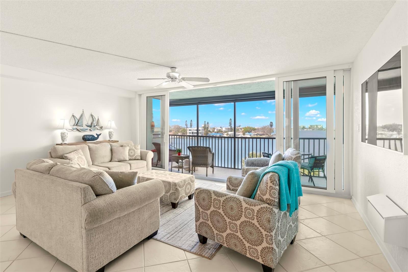 Image 6 of 31 For 1848 Shore Drive S 402