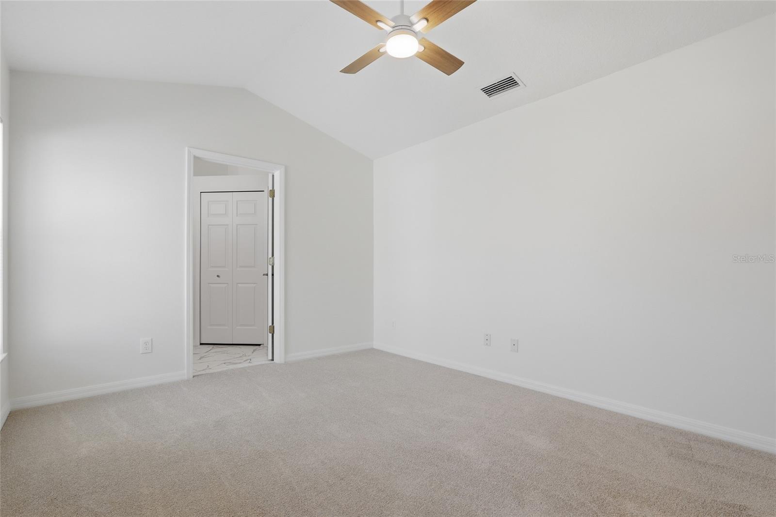 Image 13 of 25 For 4548 White Bay Circle