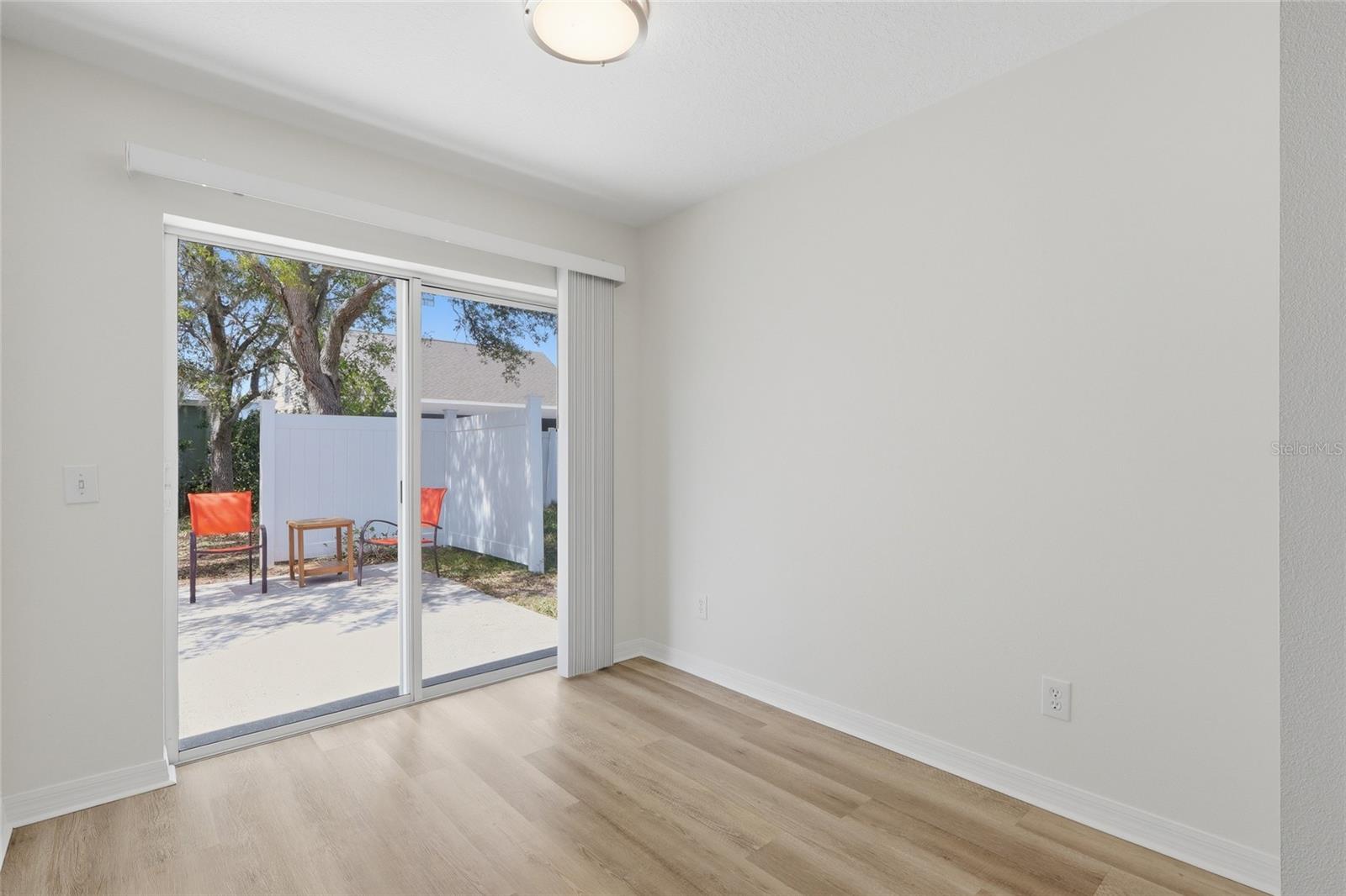 Image 15 of 25 For 4548 White Bay Circle