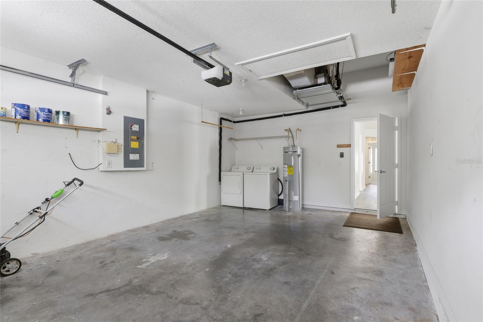 Image 19 of 25 For 4548 White Bay Circle