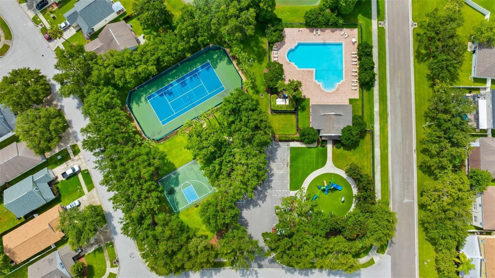 Image 20 of 25 For 4548 White Bay Circle