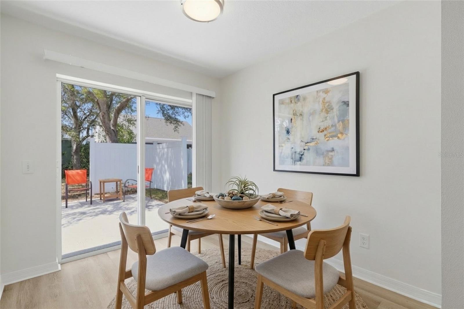 Image 7 of 25 For 4548 White Bay Circle