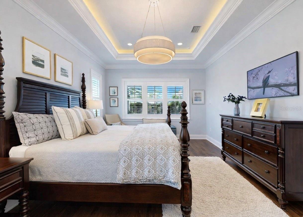 Listing photo id 25 for 716 Pinckney Drive