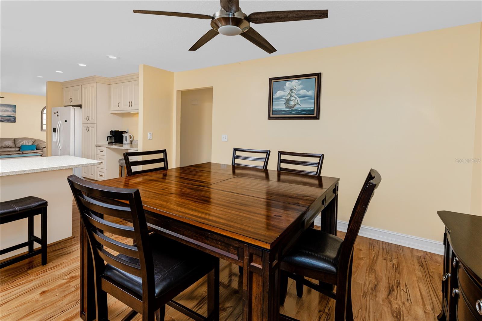 Image 14 of 64 For 2601 Bay Boulevard