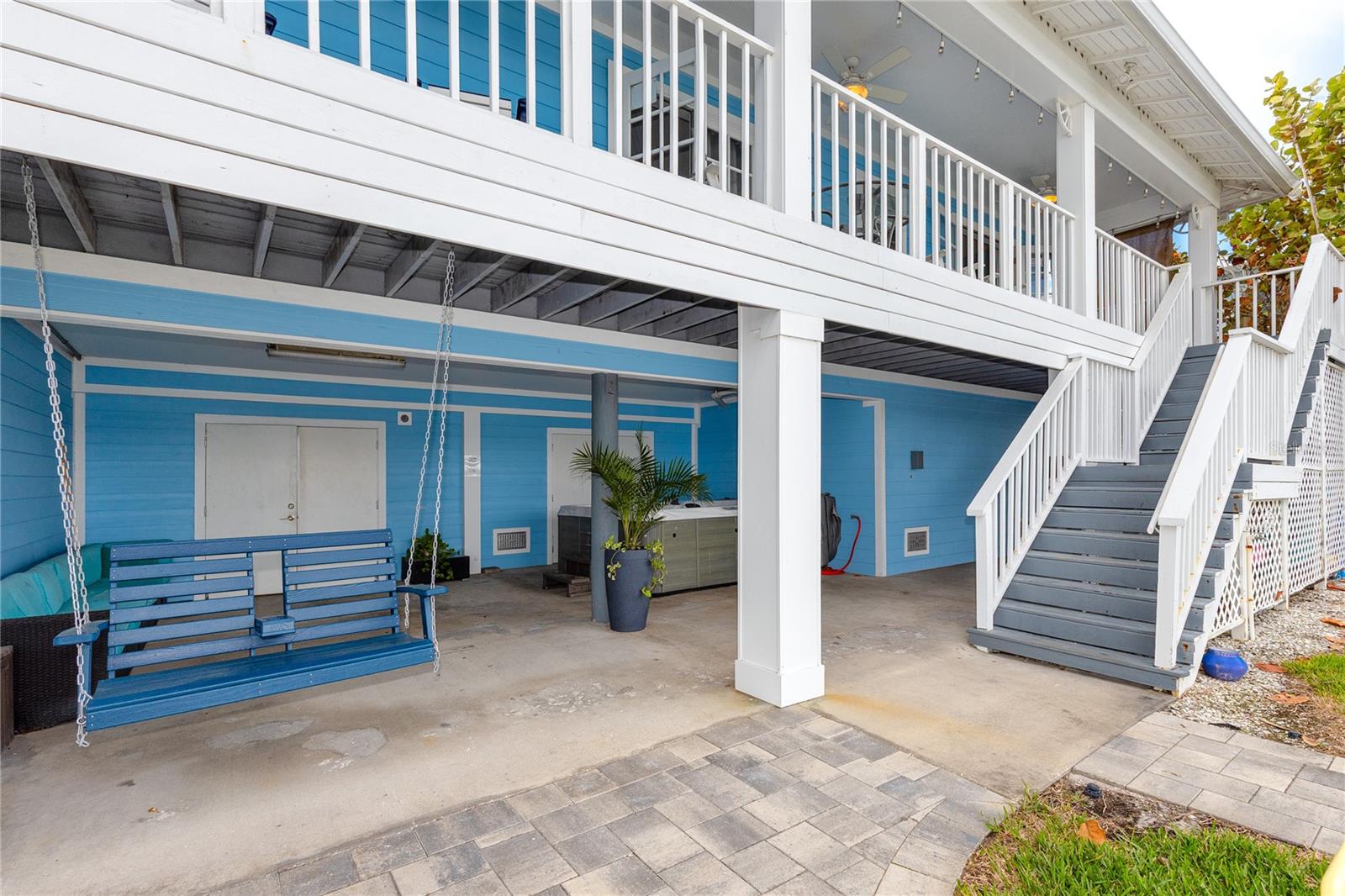 Image 32 of 64 For 2601 Bay Boulevard