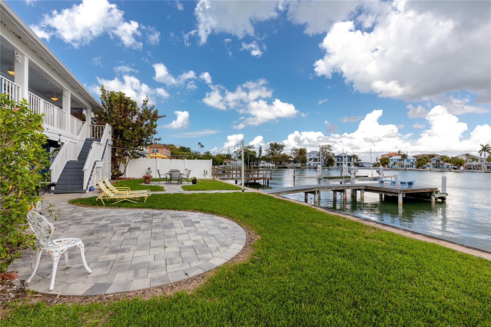 Image 35 of 64 For 2601 Bay Boulevard